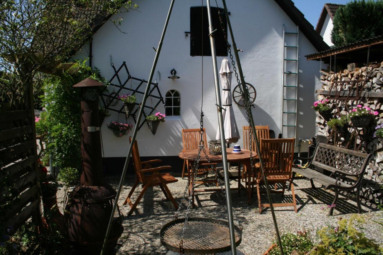 Frey - Ferienhaus Ueber Zwei Etagen Mit Terrasse Eggebek Exterior foto